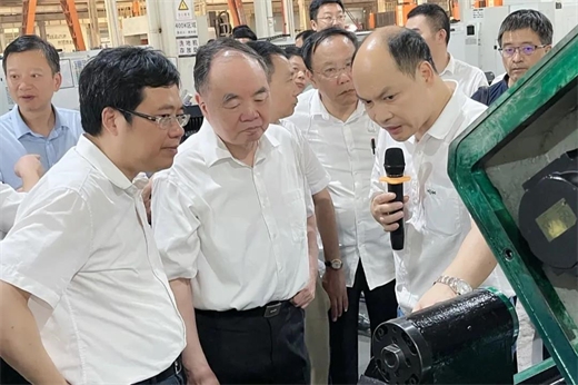 中國(guó)科協(xié)、中國(guó)工程院“科創(chuàng)中國(guó)”智匯臺(tái)州系列活動(dòng)團(tuán)隊(duì)來(lái)溫嶺市考察調(diào)研