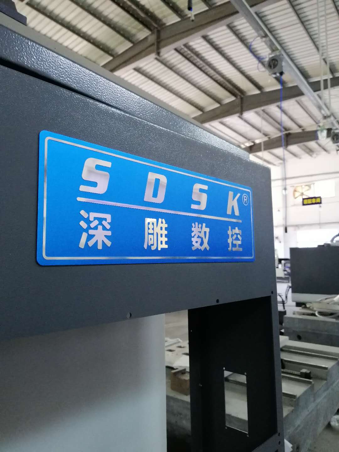 9月，我們整車待發(fā)，一車一車的滿載著的希望和辛苦付出的成果！  